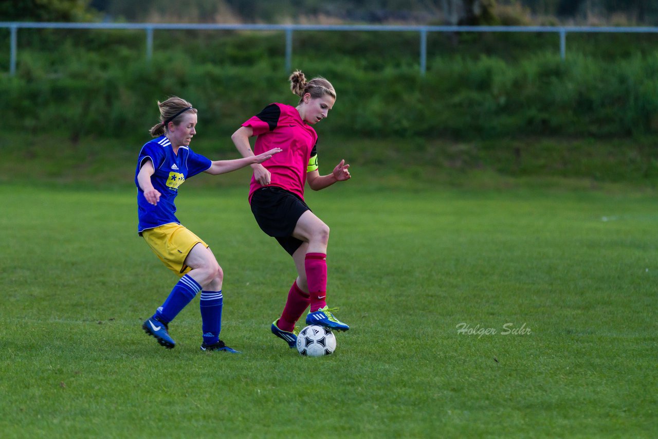 Bild 177 - B-Juniorinnen TSV Gnutz o.W. - SV Wahlstedt : Ergebnis: 1:1